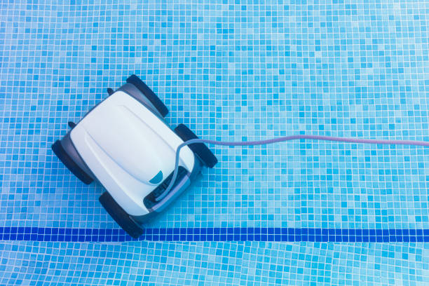 Nettoyer sa piscine efficacement en 5 étapes